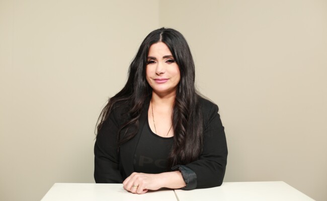 جومانا وهبي تكشف عن إغتيال شخصيات كبيرة وما سيفعله الجيش اللبناني