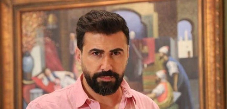 خالد القيش محكوم بالسجن وممنوع من دخول مدينته.. وحُرم من وداع والده المتوفي