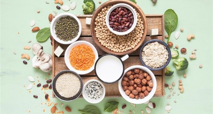 كيف يؤثر البرد على اختياراتنا الغذائية؟.. الأسباب وراء شهيتنا للأطعمة الدافئة