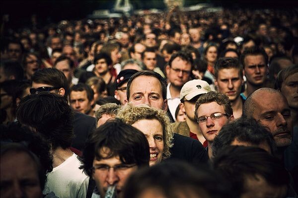 لمحة في هوية الشعوب